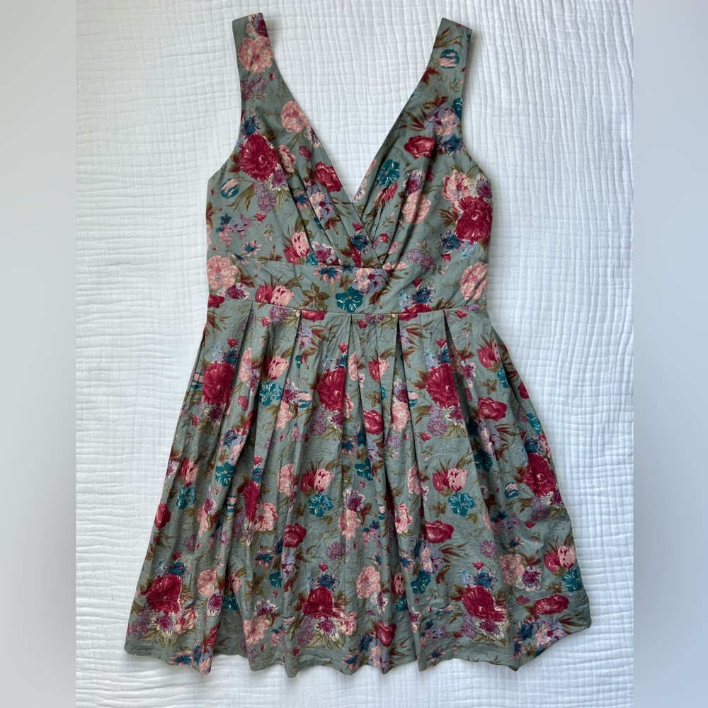 XXI floral fit and flare dress -Size Medium